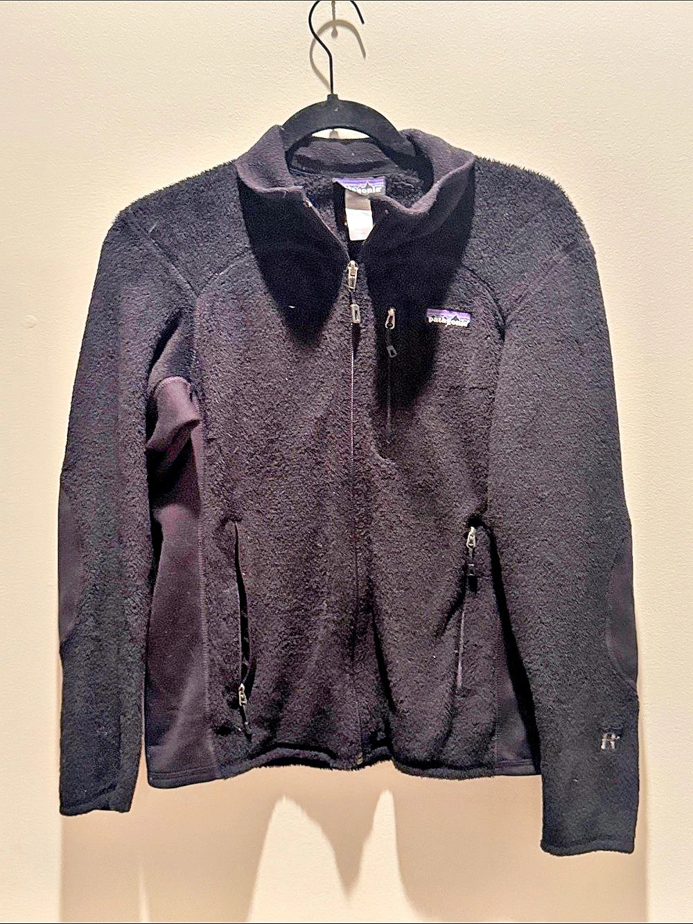 Patagonia R2 Jacket Black Performance Fleece Jacket
